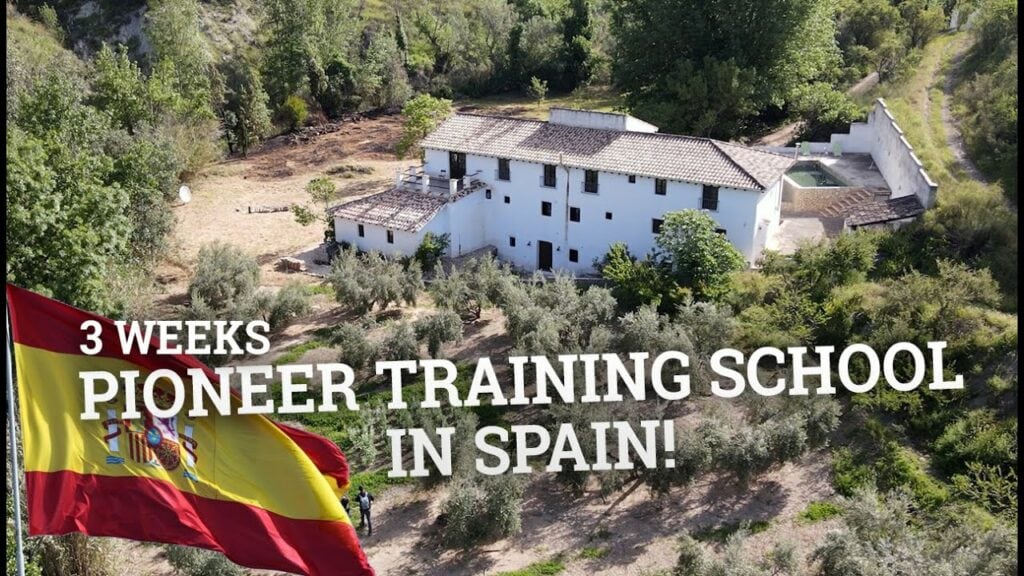 Join our English/Spanish schools in Spain!